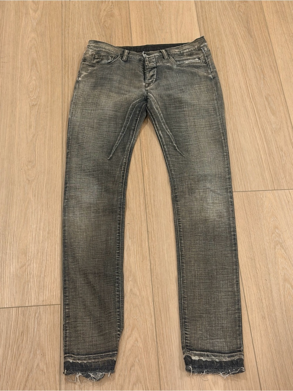 Rick Owen’s Grey Dust Olmar and Mirta distressed jeans size 29 Men